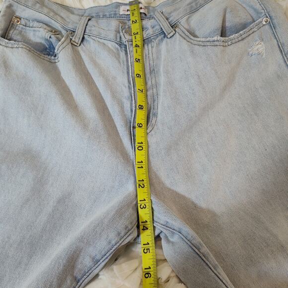 PISTOLA HIGH RISE JEANS BAGGY CROPPED WOMEN'S SIZE 30 RIPPED FRAYED  LIGHTWASH - Picture 15 of 17